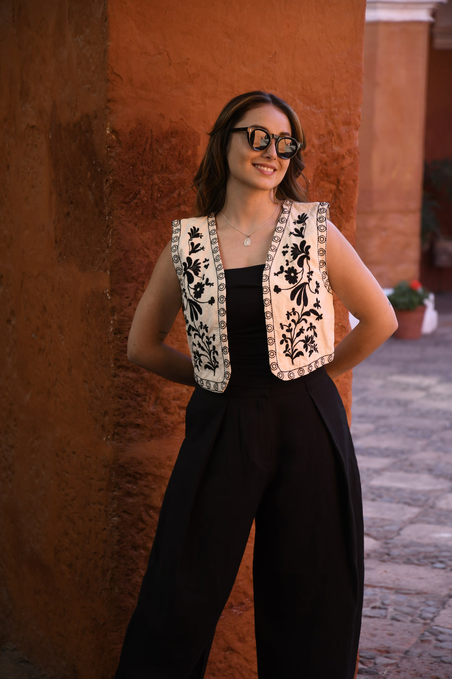 SUN GLASSES
