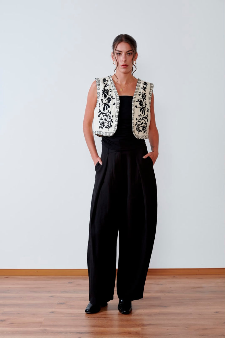 CHALECO FLORAL NOIR