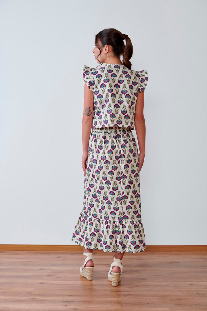 FALDA MIDI CON VOLANTE