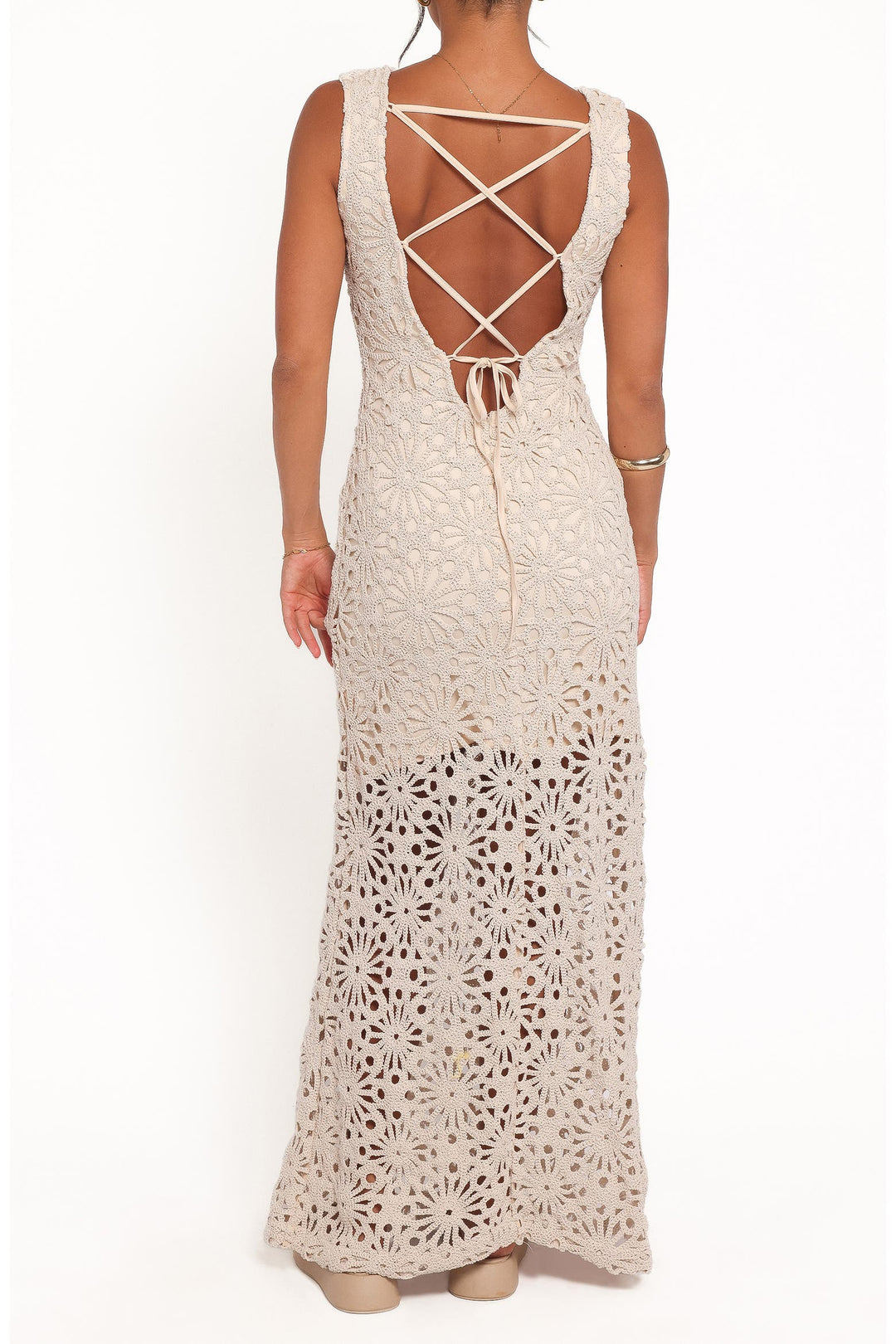 VESTIDO MAXI CROCHET FLORAL