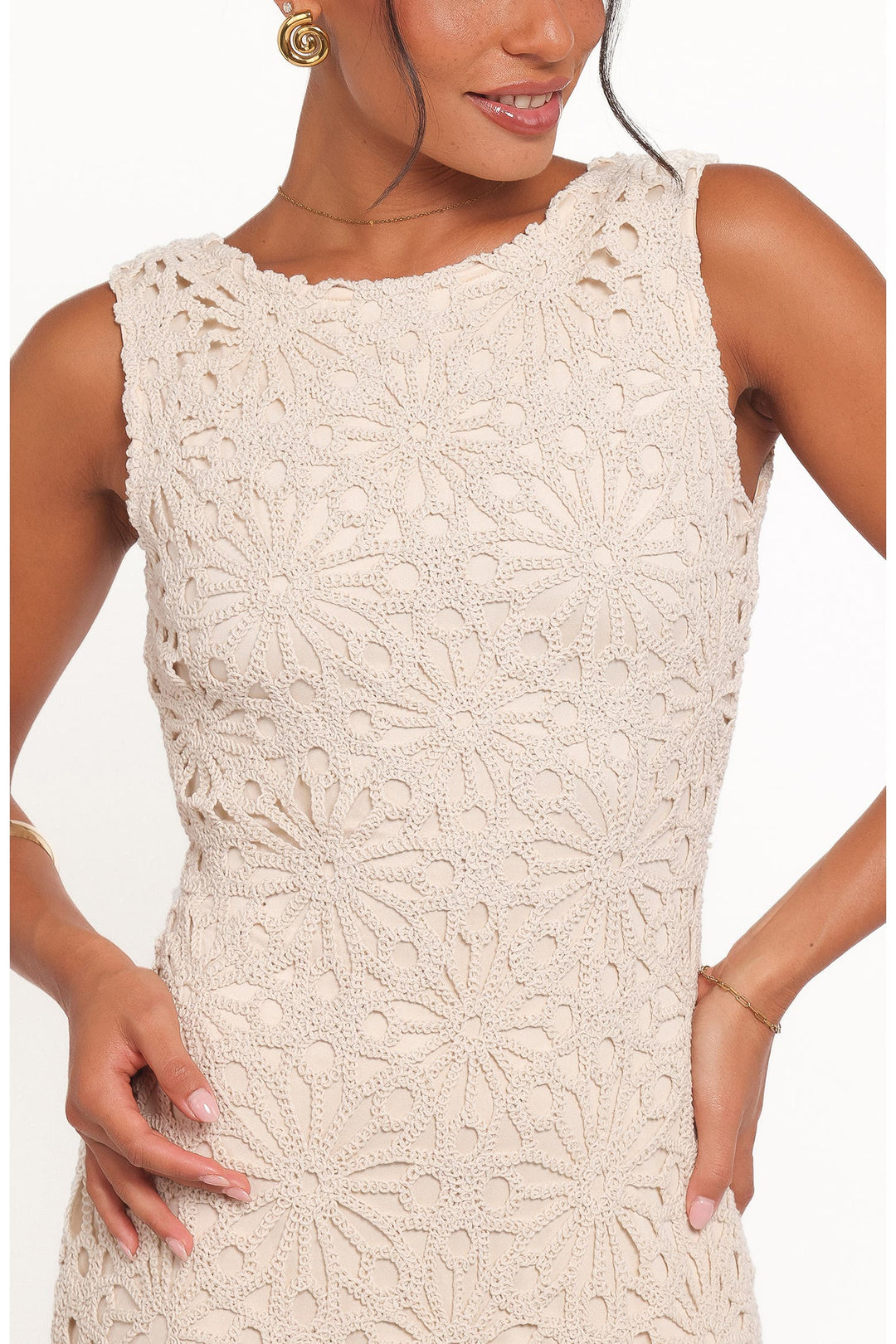 VESTIDO MAXI CROCHET FLORAL