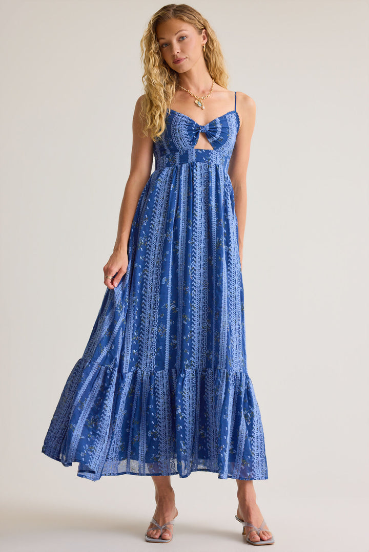 VESTIDO MAXI FLORAL BORDADO