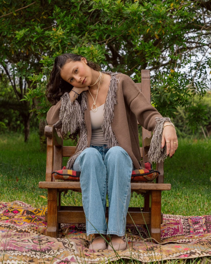 CARDIGAN HEIRLOOM STITCH MARRÓN